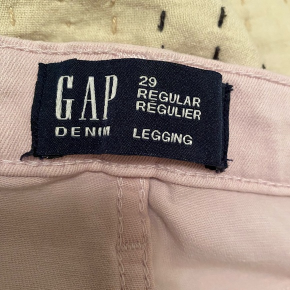 Gap Legging Denim Pant in Mauve Size 29 - Picture 4 of 5